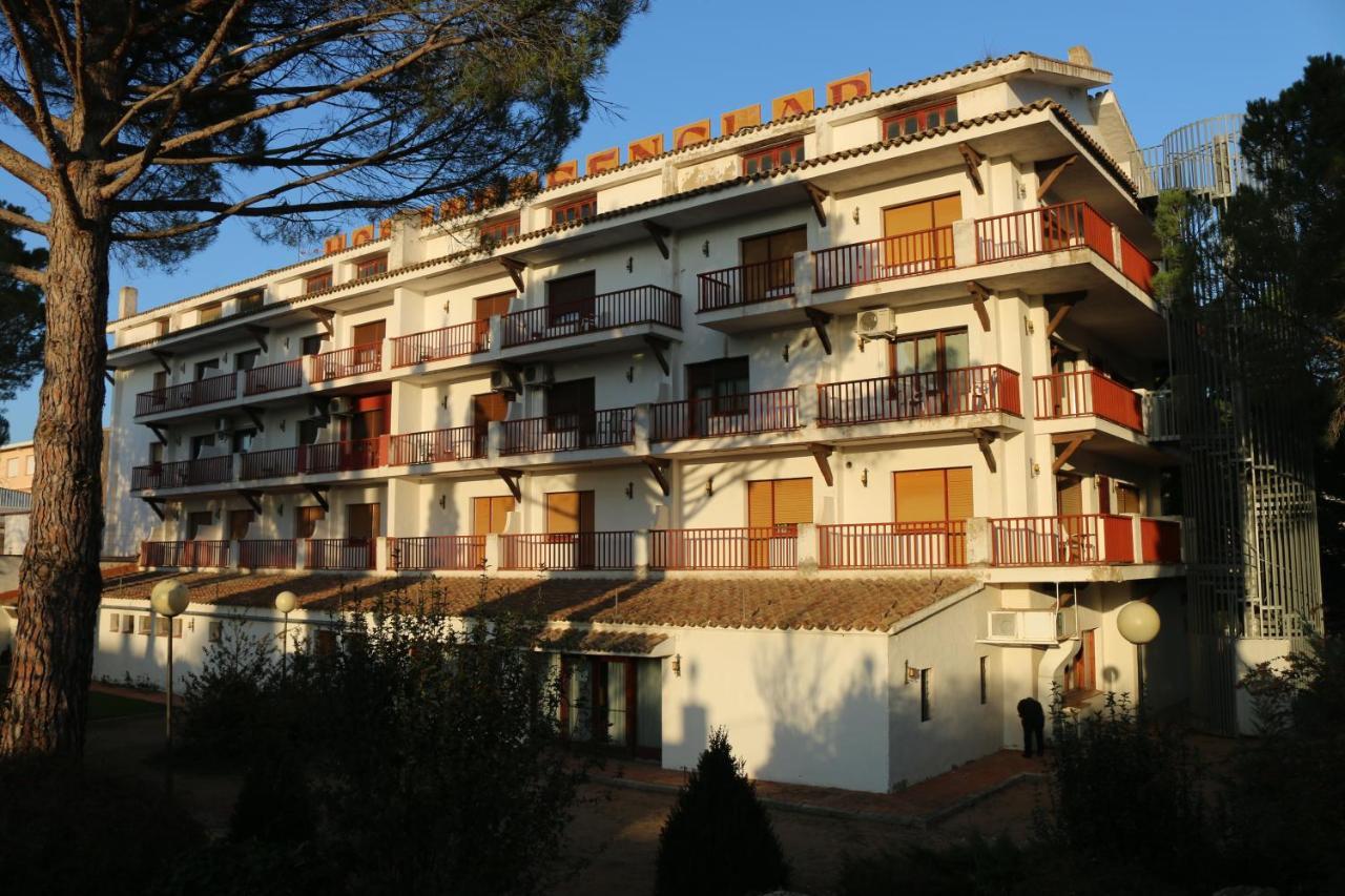 Hostal Del Senglar Espluga de Francolí Kültér fotó