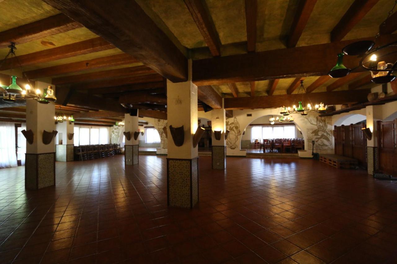 Hostal Del Senglar Espluga de Francolí Kültér fotó
