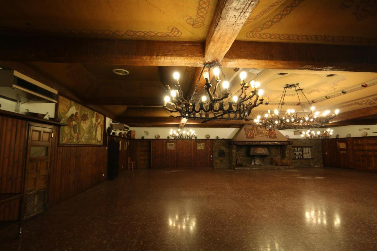 Hostal Del Senglar Espluga de Francolí Kültér fotó